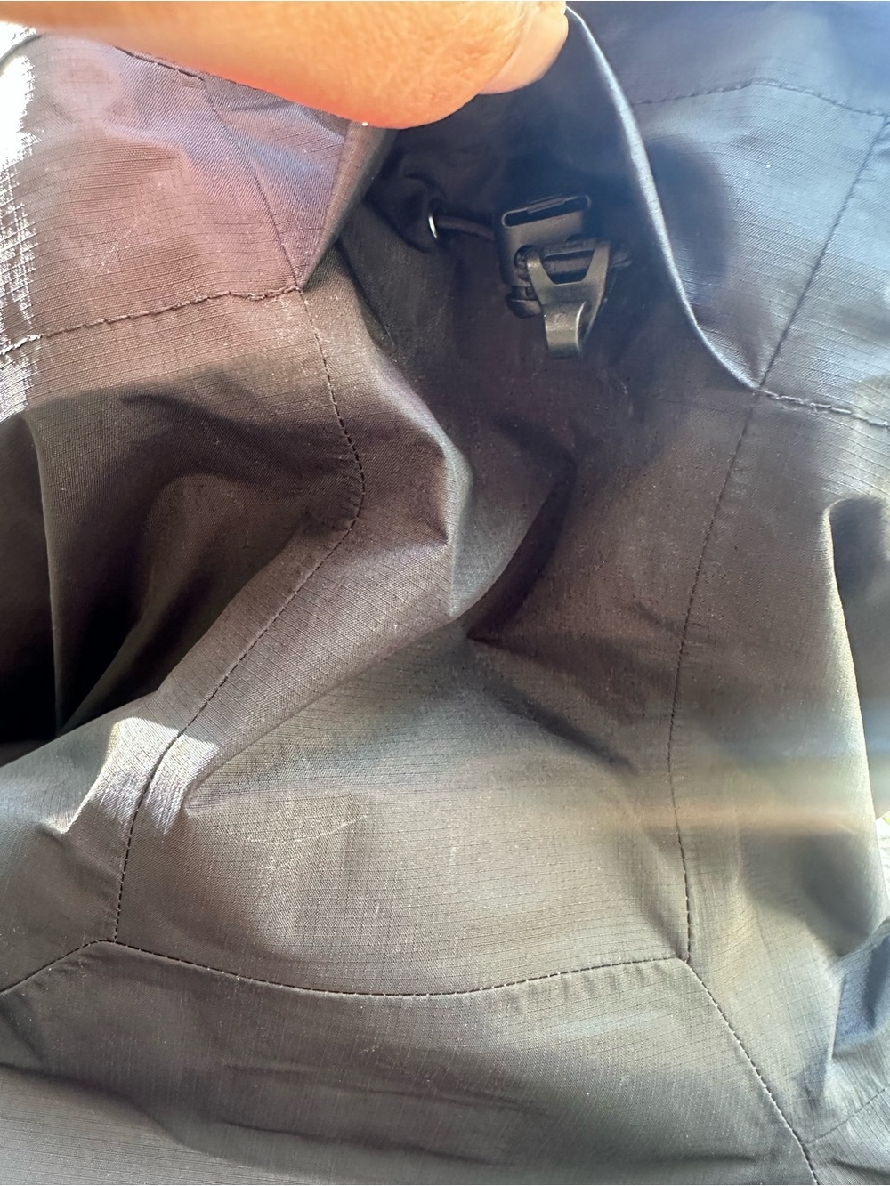 Women Patagonia rain coat - Picture 4 of 5